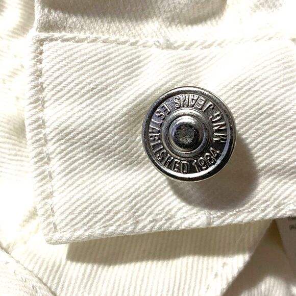 MNG Jeans Nordstrom Mid Rise Button Fly Straight Leg White Denim Jeans Size 2 - Picture 7 of 10